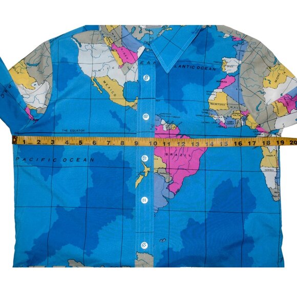 Vintage 70s Button Front Shirt Blouse World Map Print Long Sleeves Pockets M - Picture 6 of 7